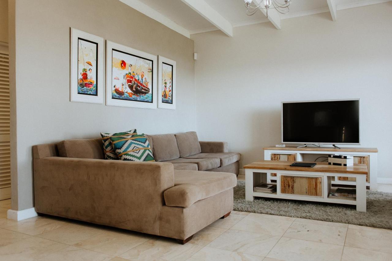 Pebbles Apartment Paternoster Exterior photo